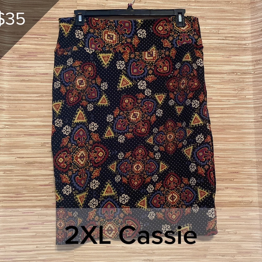 LuLaRoe Cassie skirt NWT